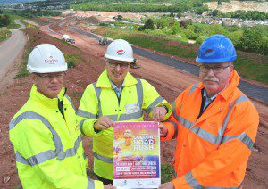 Image (L-R): Richard Hayman, Finance Director Linden Homes, Giles Charnaud, Chief Executive Rowcroft Hospice and Chris Hastings, Project Director SDLR Galliford Try.